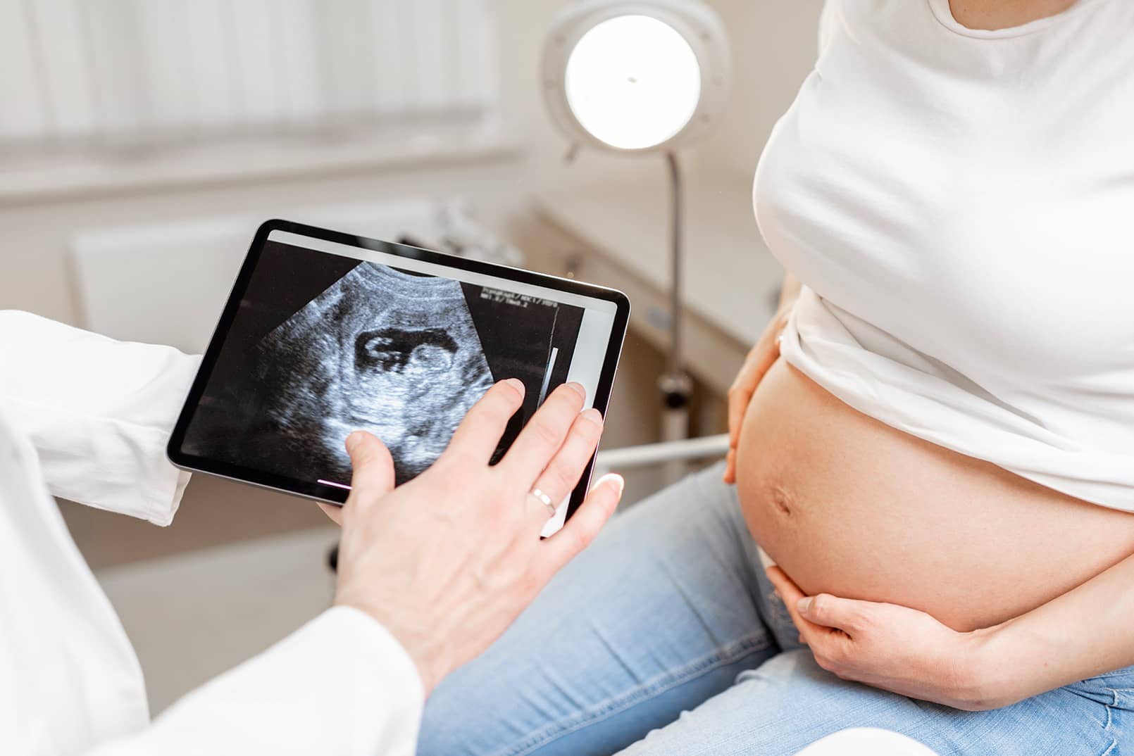 À quel stade les anomalies du fœtus sont elles détectées ? | Centre des fentes palatines